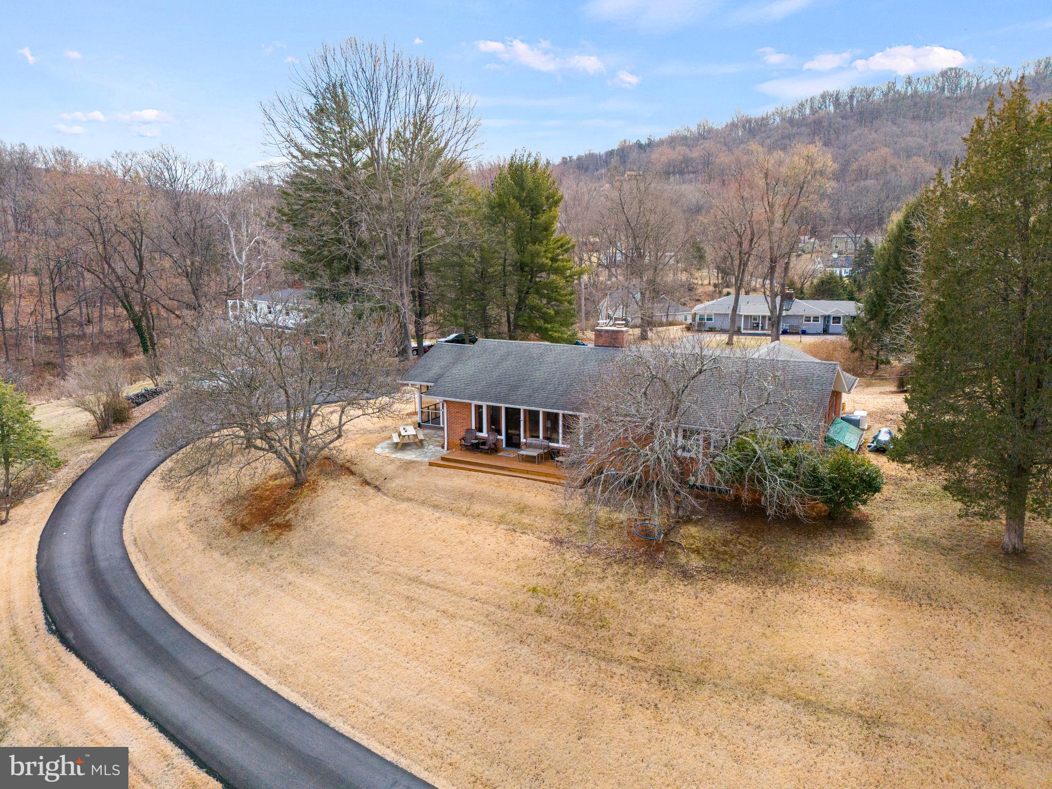 BELMONT - Residential