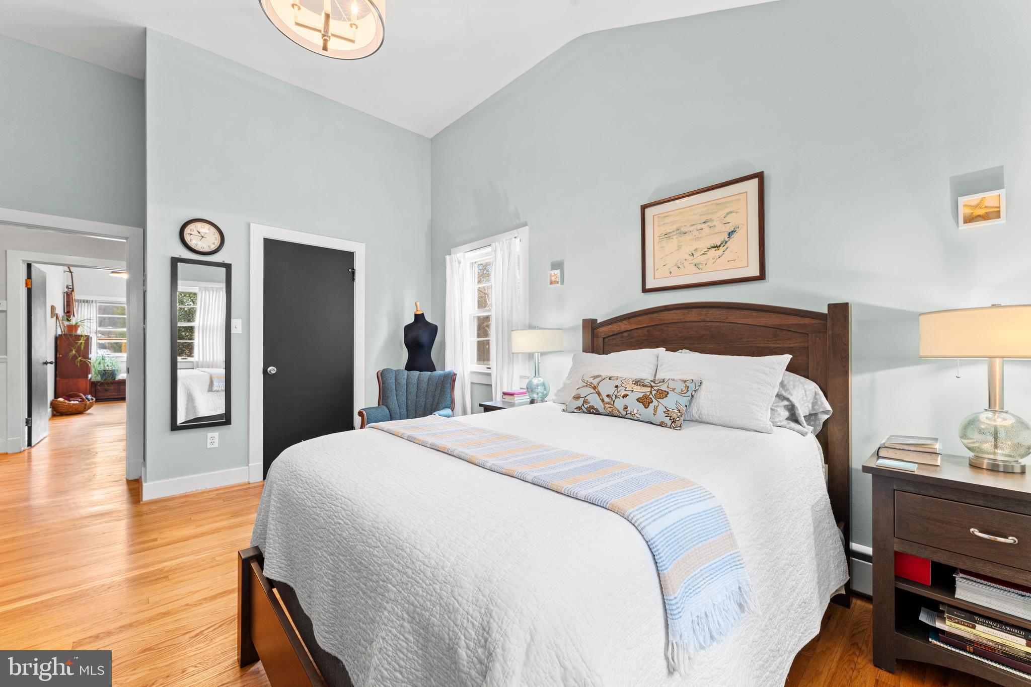 BELMONT - Residential