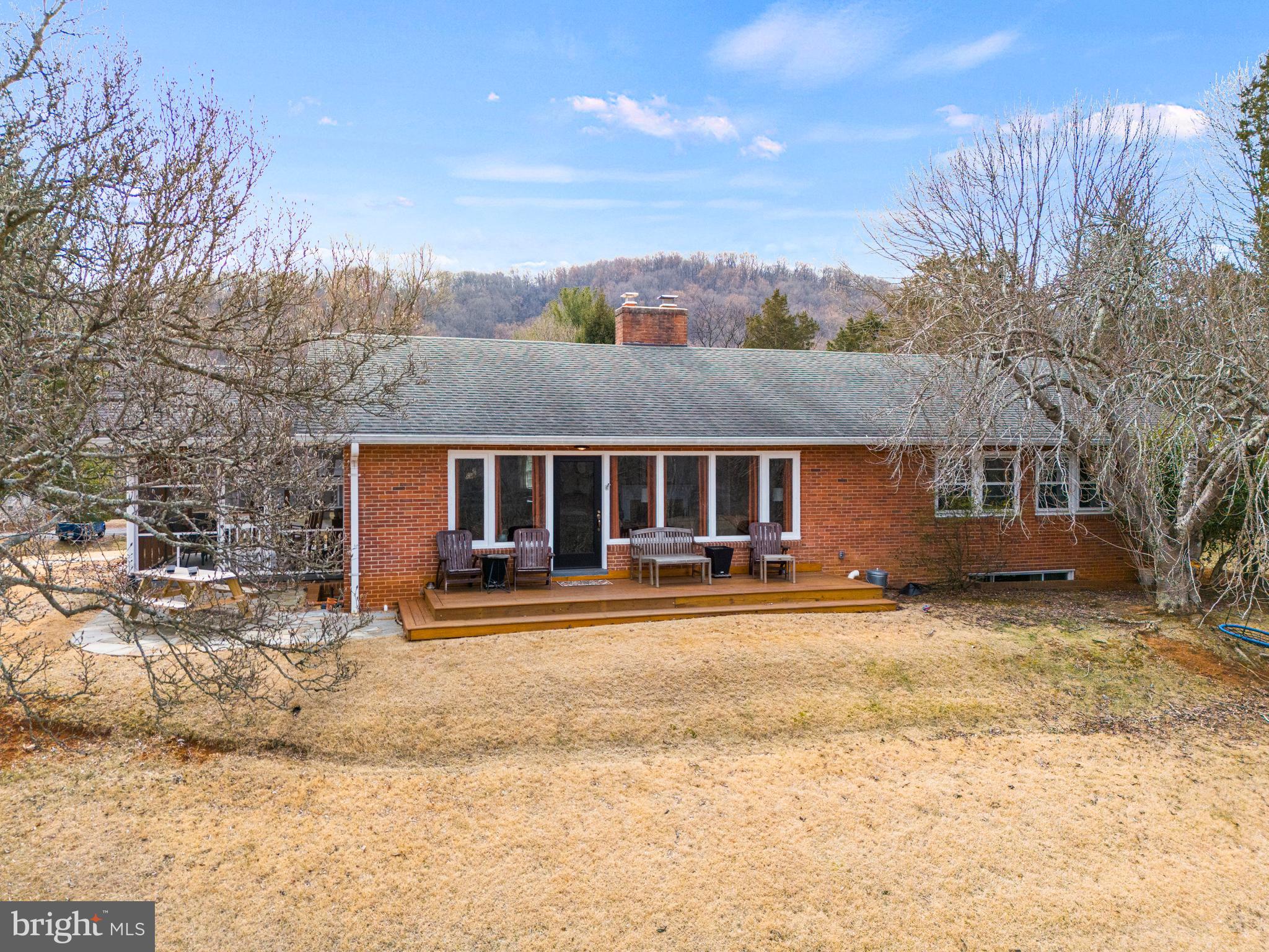 BELMONT - Residential