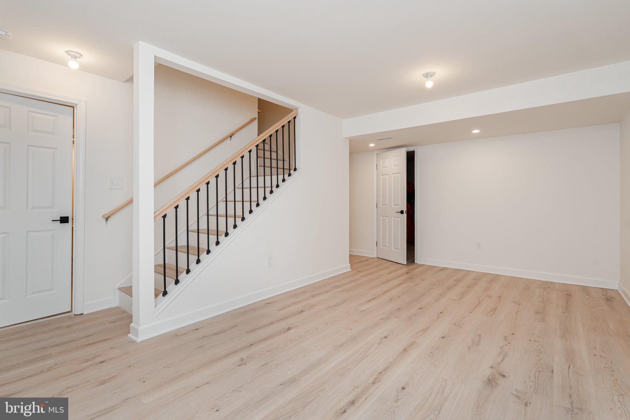 SHENANDOAH SPRINGS - Residential