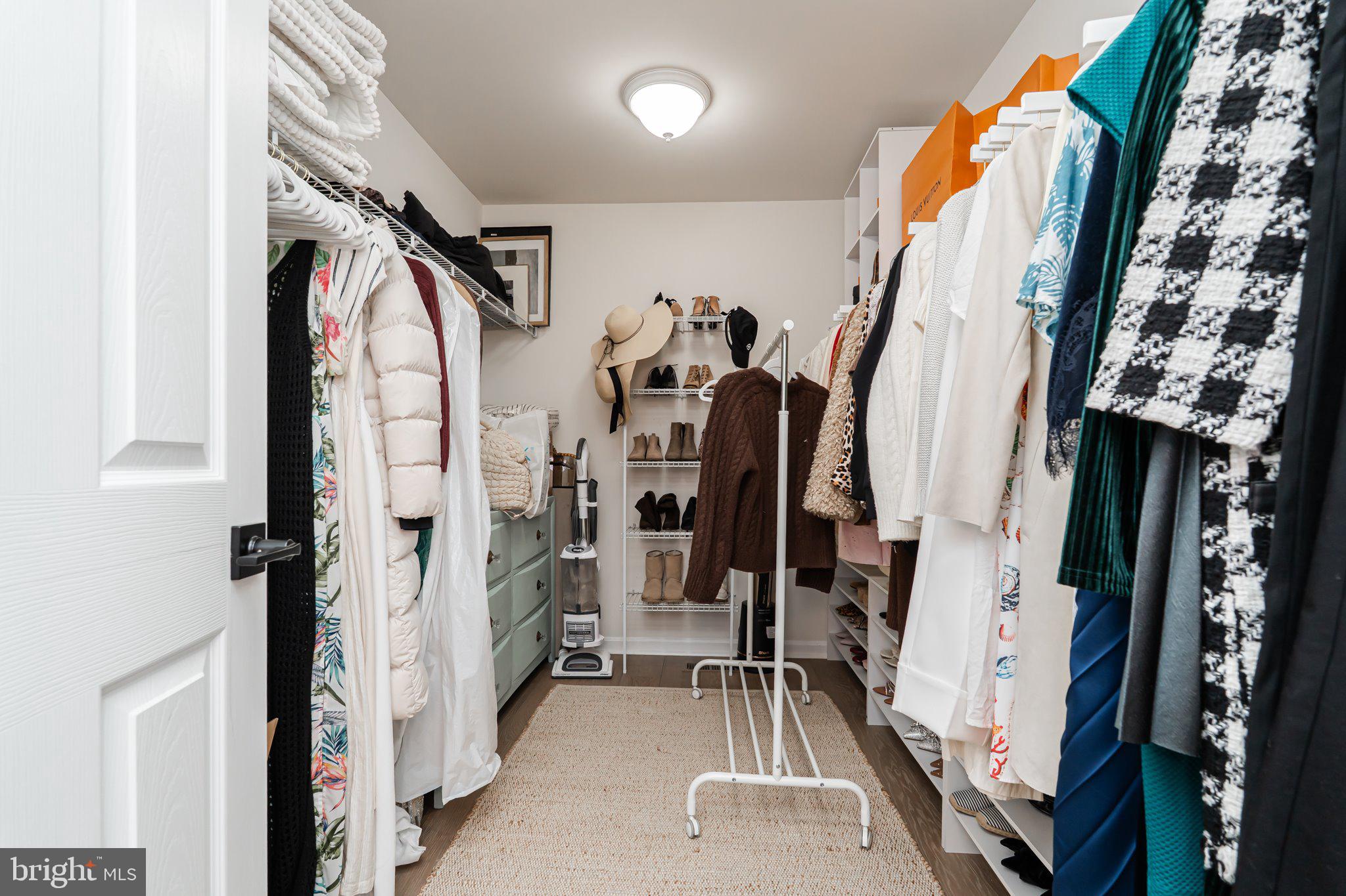 SHENANDOAH SPRINGS - Residential