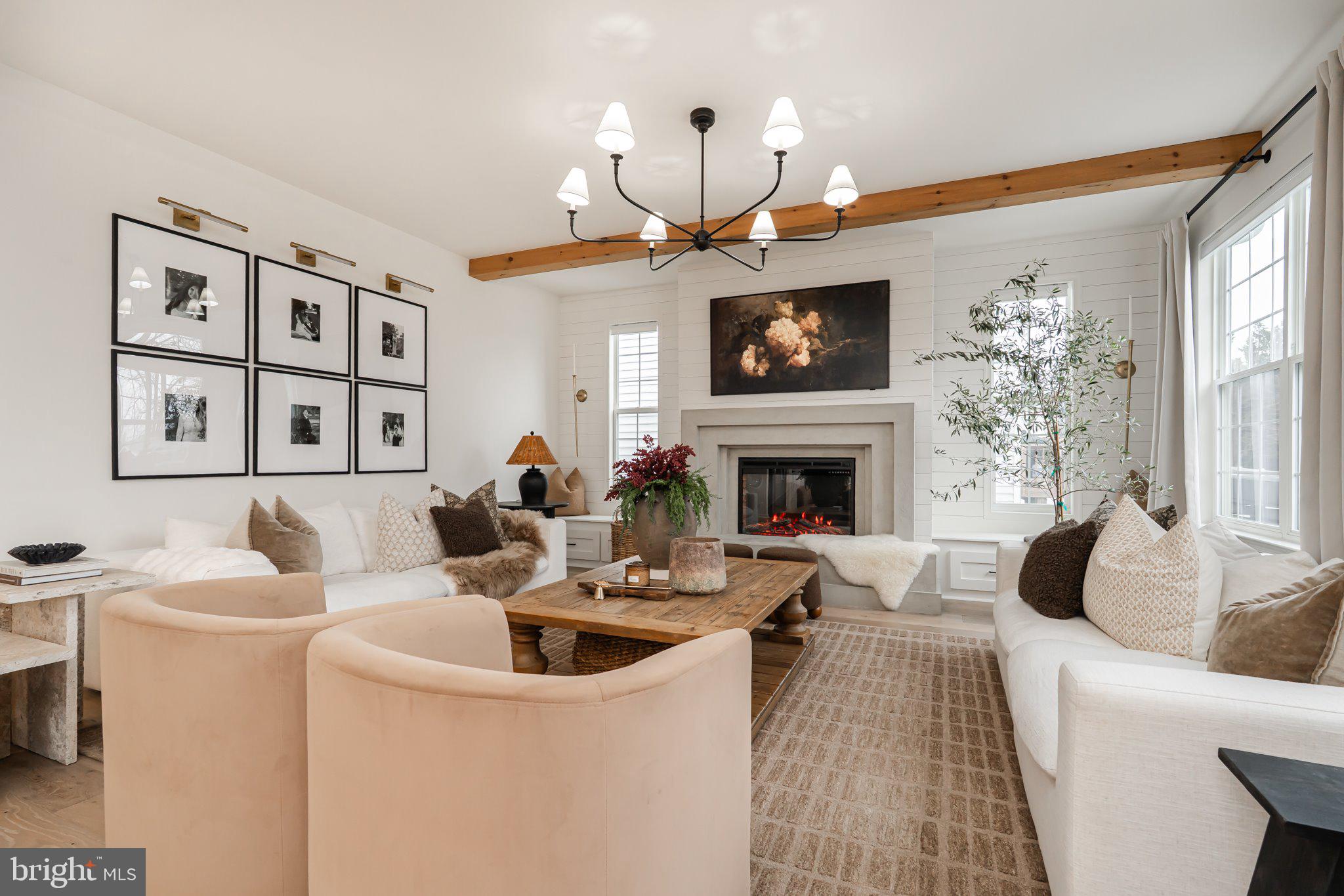 SHENANDOAH SPRINGS - Residential