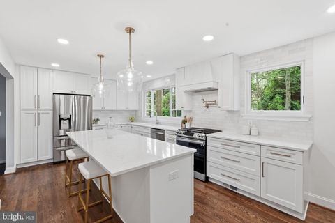 5506 KEMPTON DRIVE SPRINGFIELD VA 22151