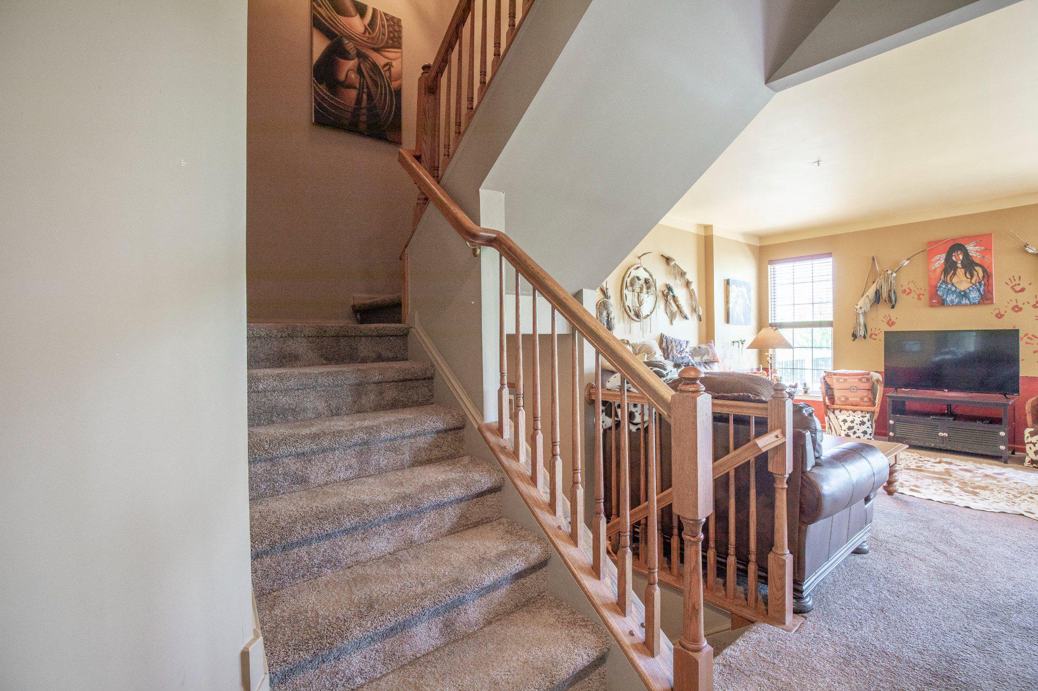 2665 CRABAPPLE CIRCLE