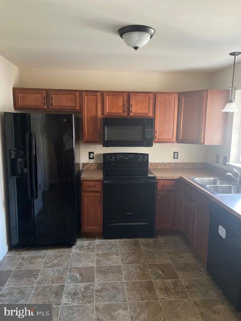 530 BYLER CIRCLE