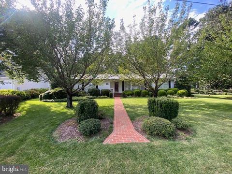 Homes For Sale - 12805 Bay Drive<br/> LUSBY, MD 20657