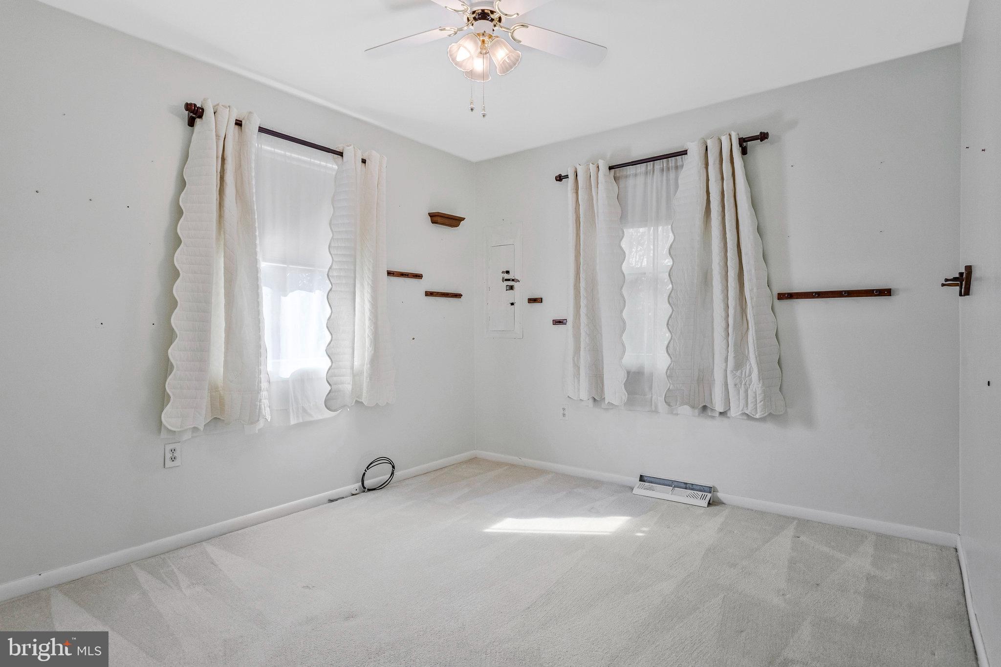 DRUM POINT - Residential