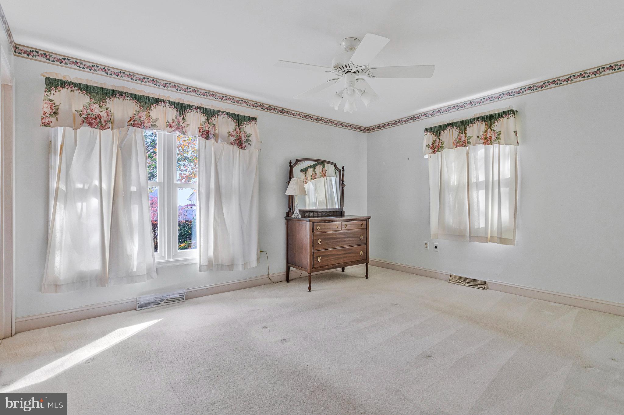 DRUM POINT - Residential