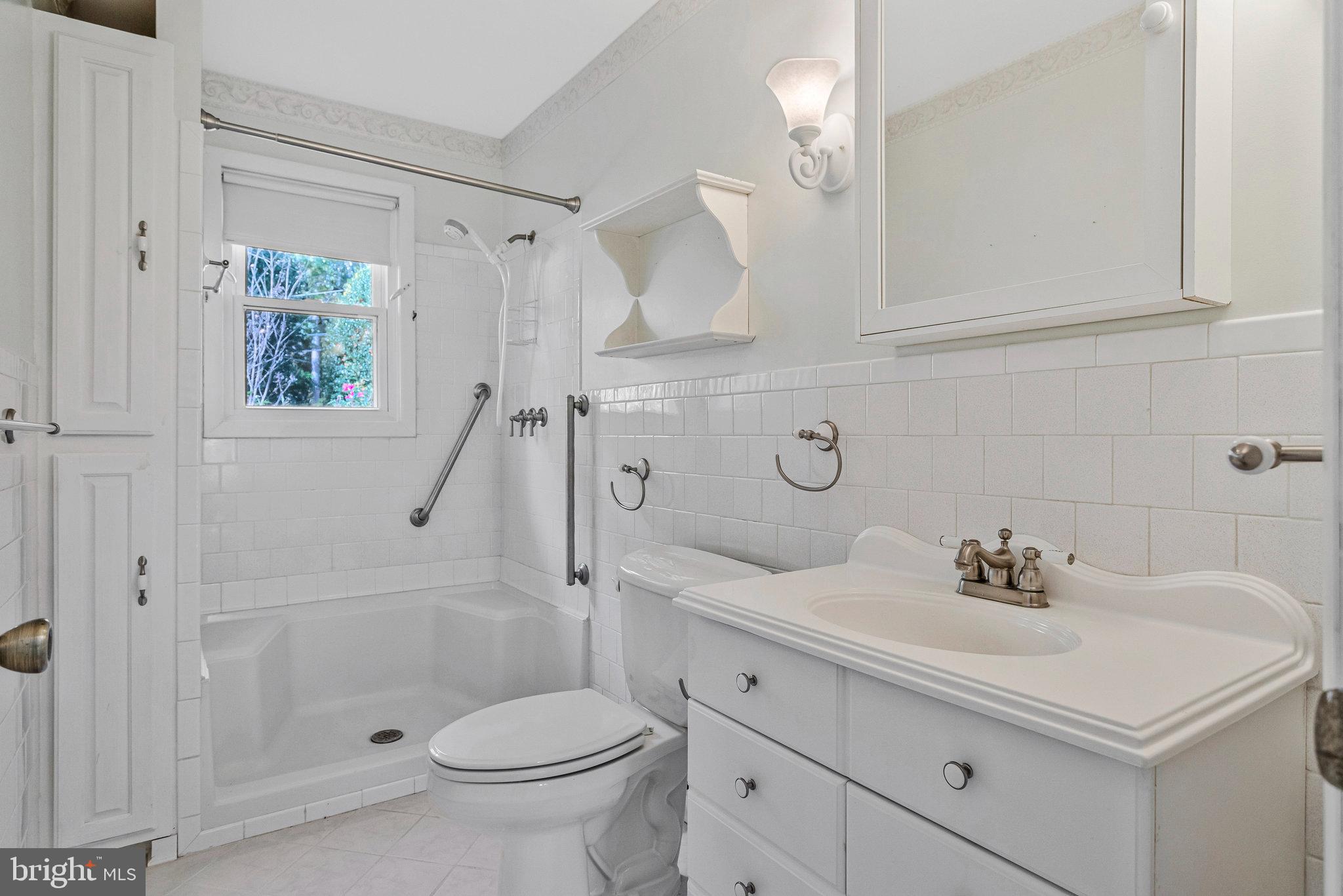 DRUM POINT - Residential