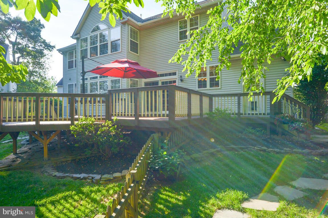 THE WILLOWS OF CROFTON - Residential