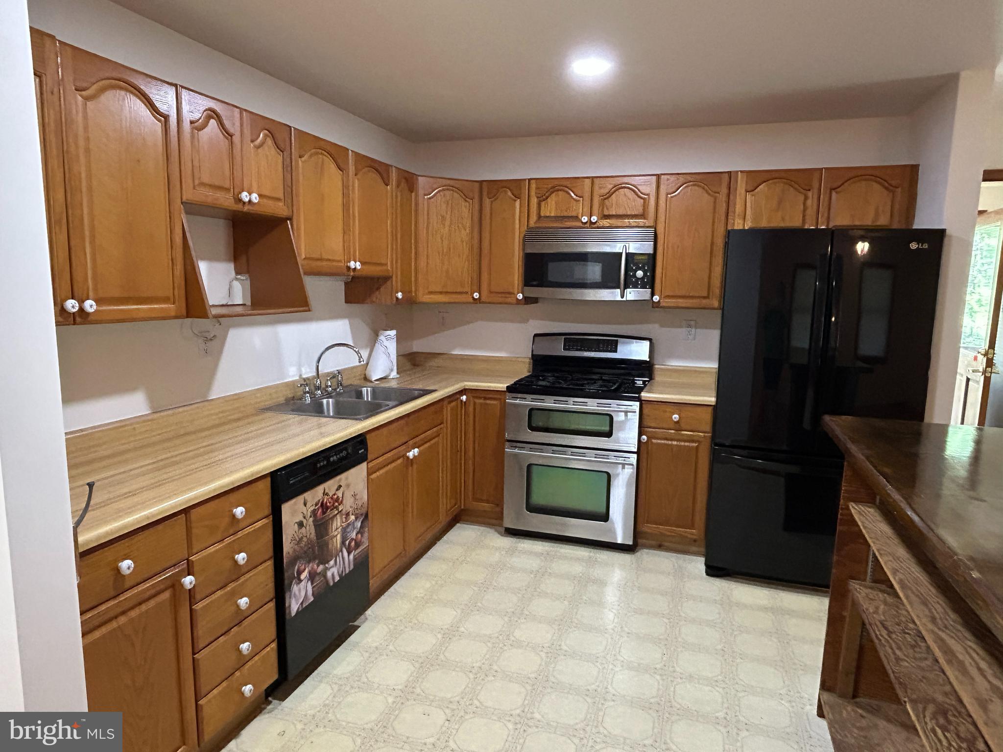 SHEN FARMS MT LAKE - Residential