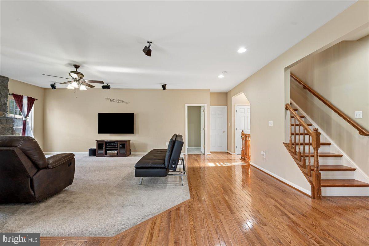 CHAPEL VIEW - Residential