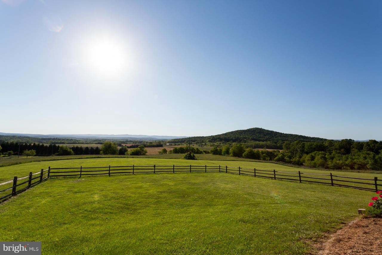 HERITAGE FARMS - Residential