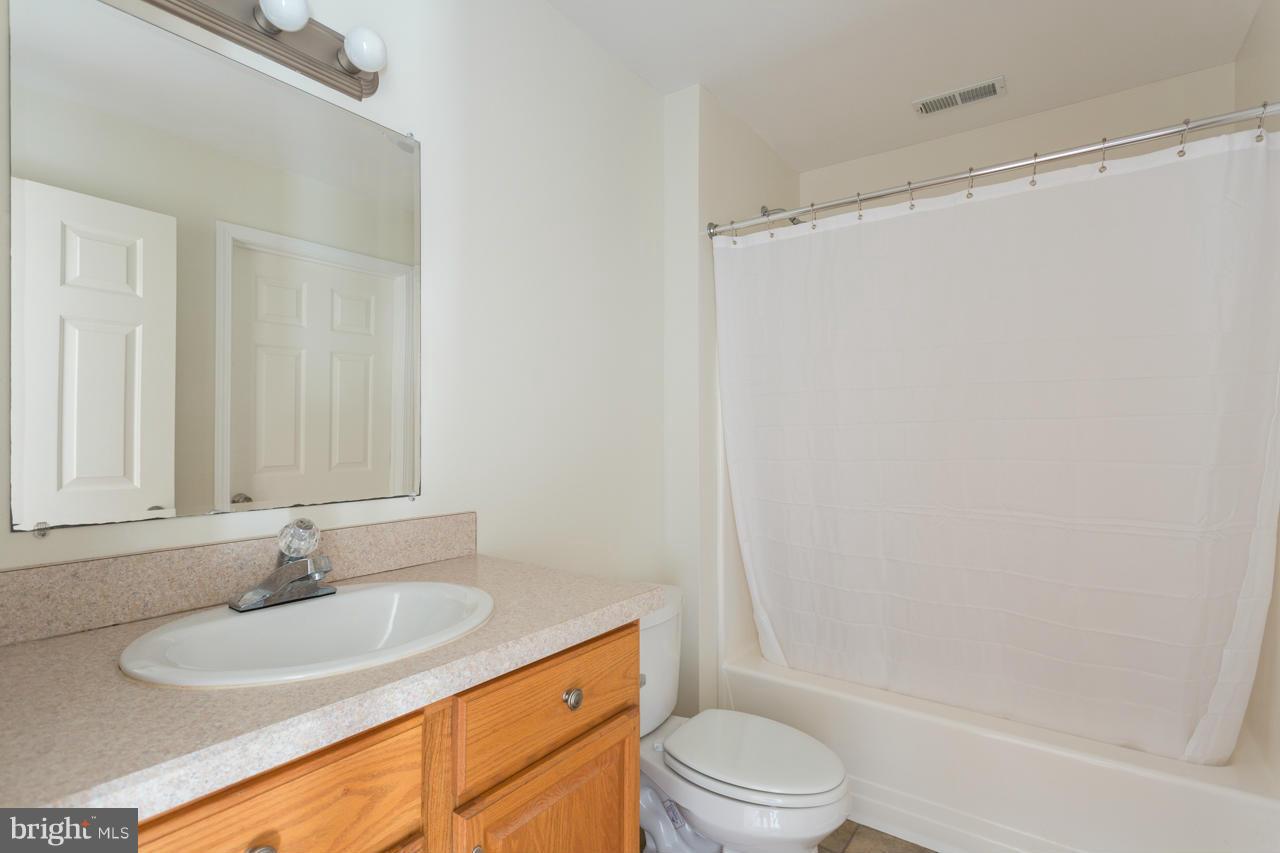 HERITAGE FARMS - Residential