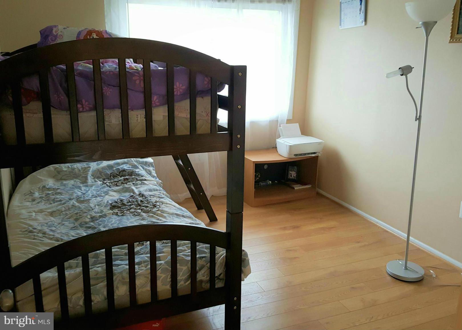 REFLECTION LAKE - Residential