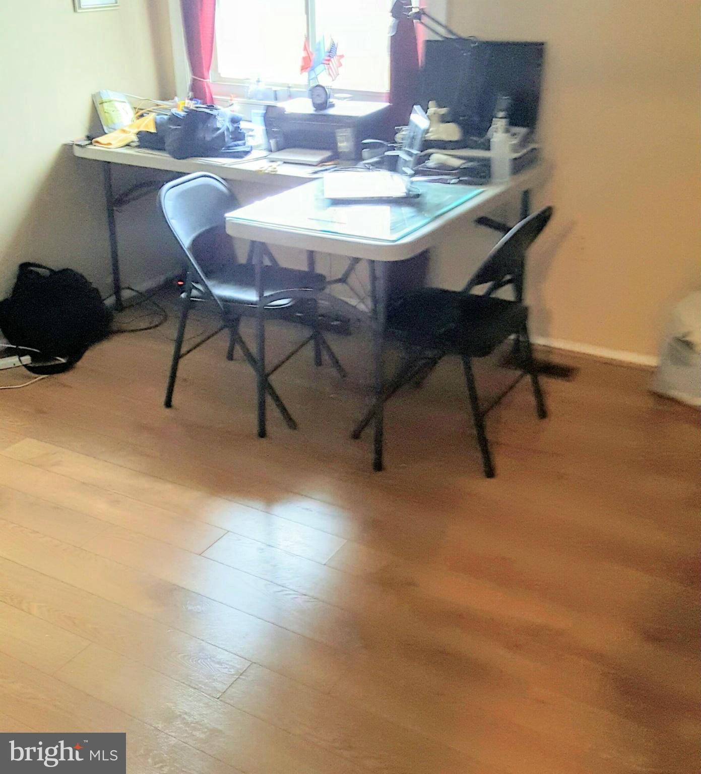 REFLECTION LAKE - Residential