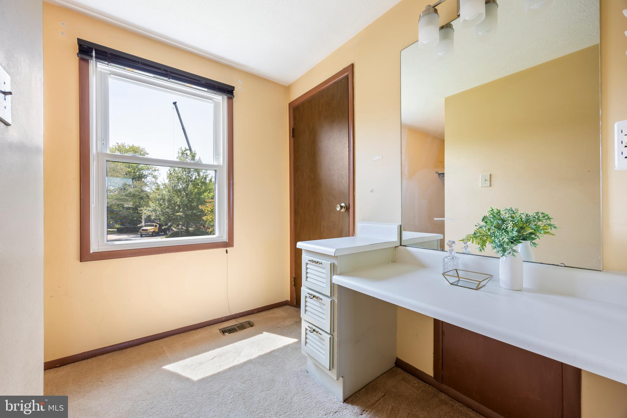 MILL CREEK SOUTH - Residential