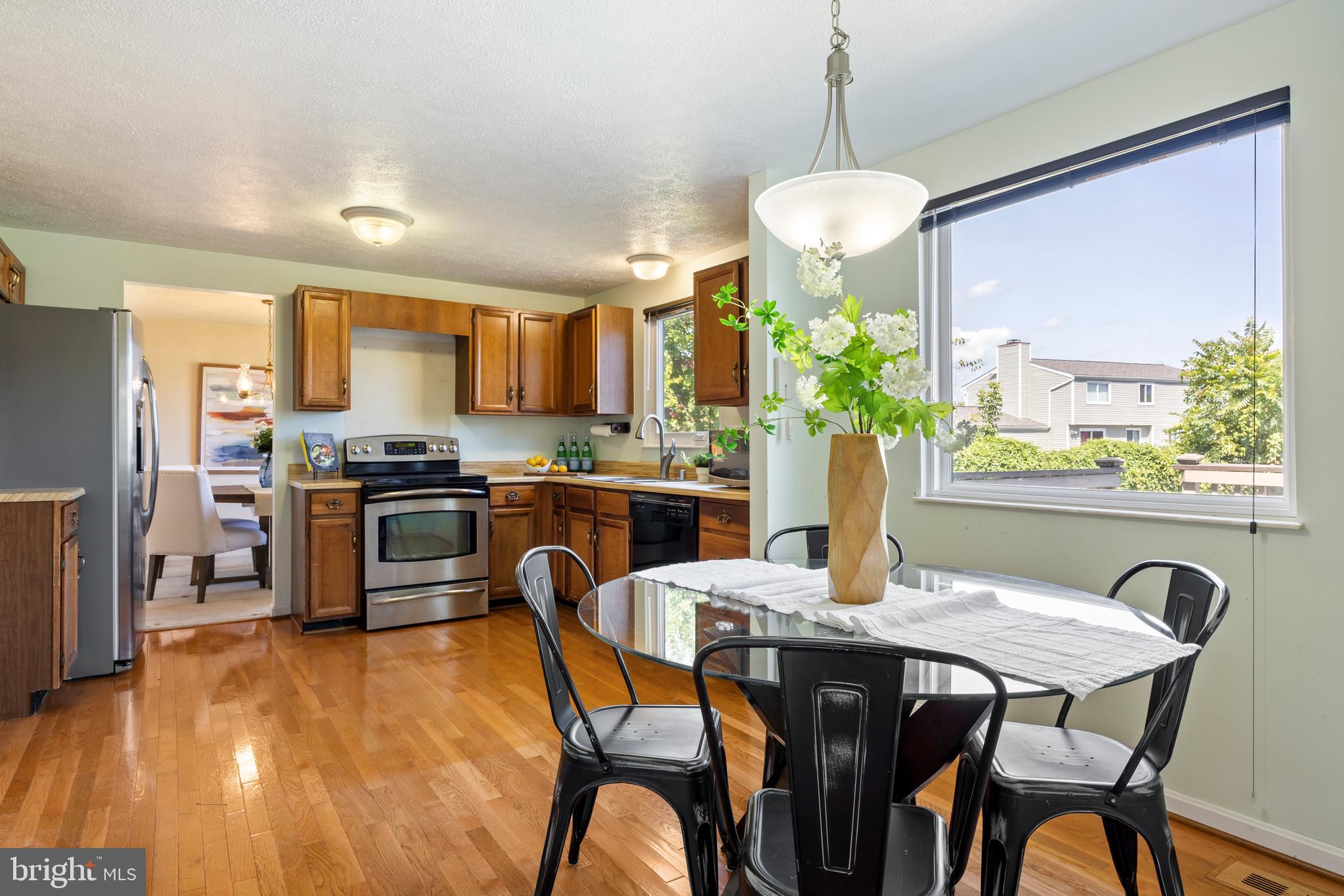 MILL CREEK SOUTH - Residential