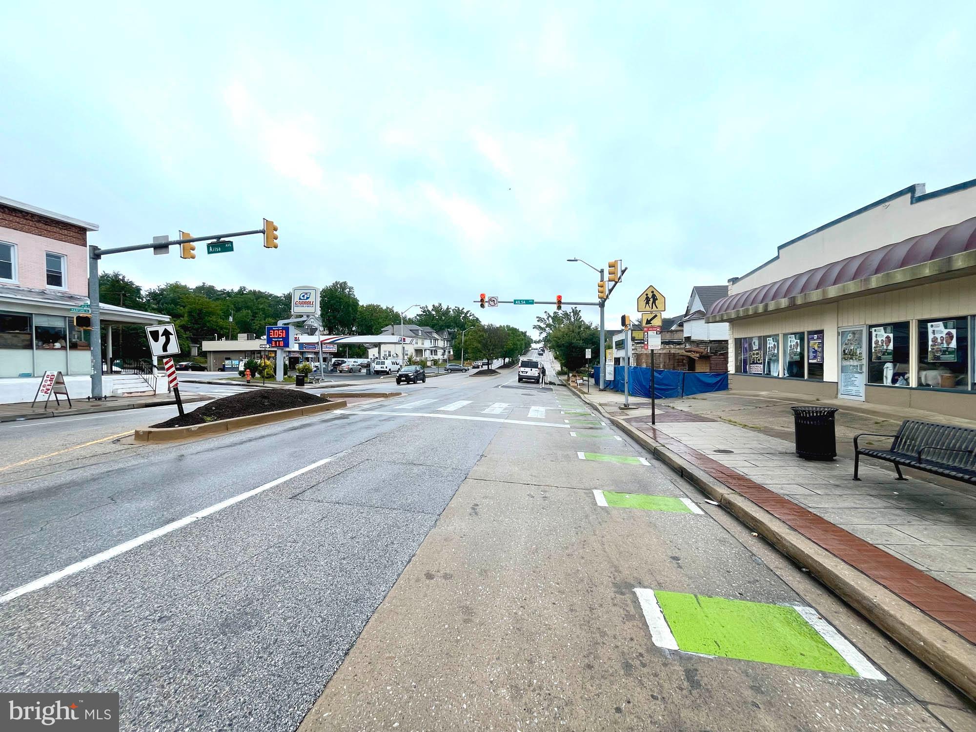 LAURAVILLE HISTORIC DISTRICT - Commercial Sale