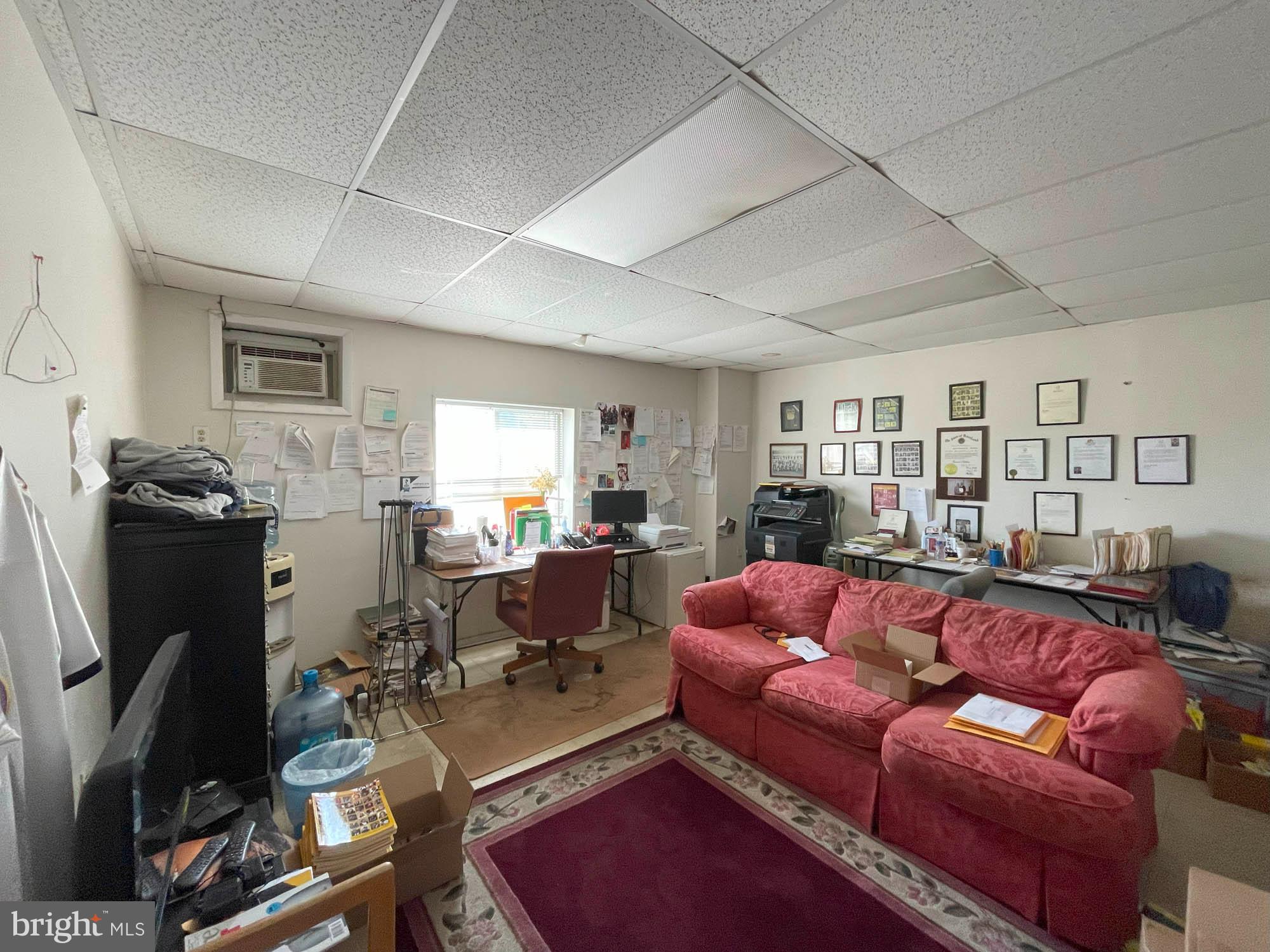 LAURAVILLE HISTORIC DISTRICT - Commercial Sale