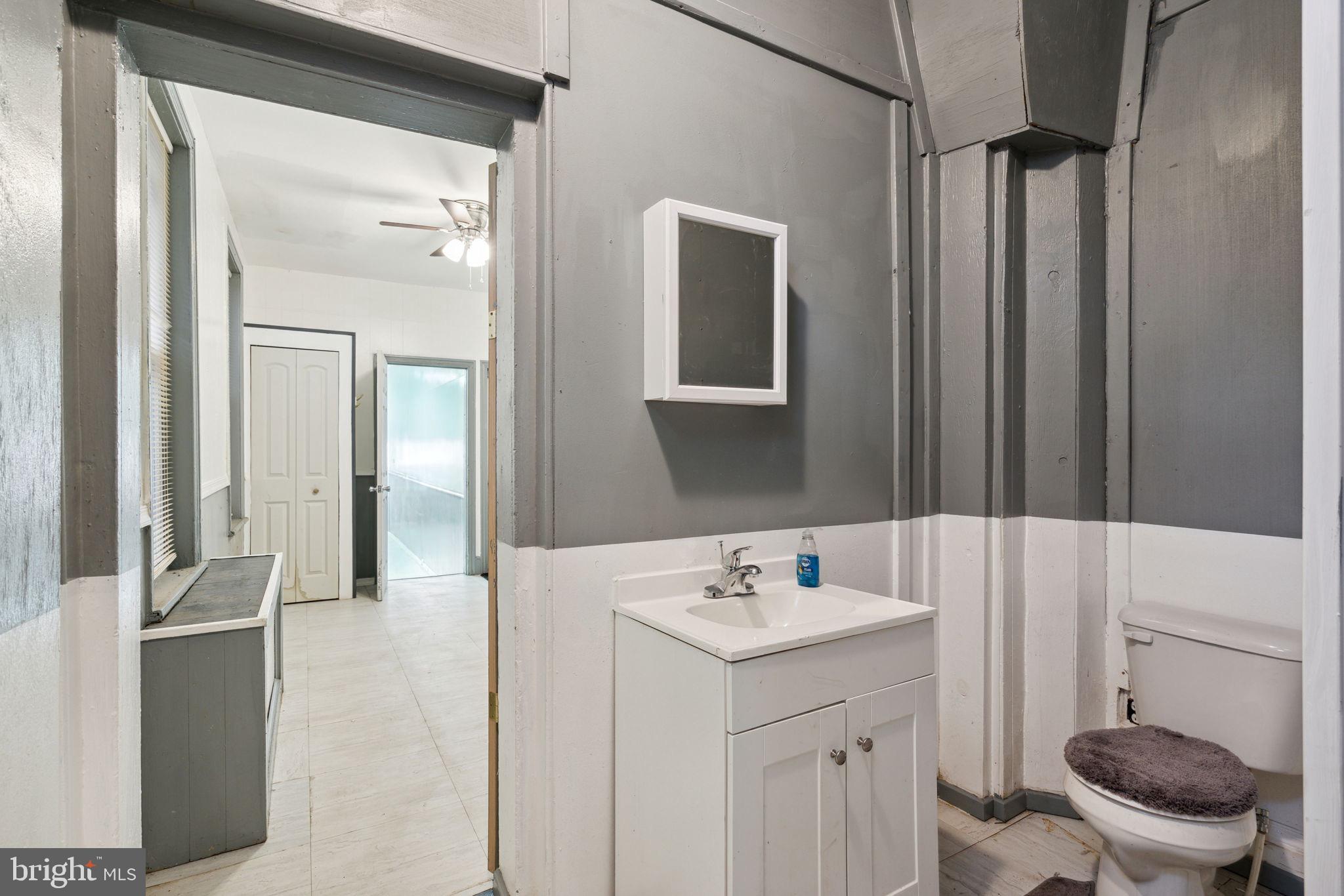 PORT RICHMOND - Residential Income