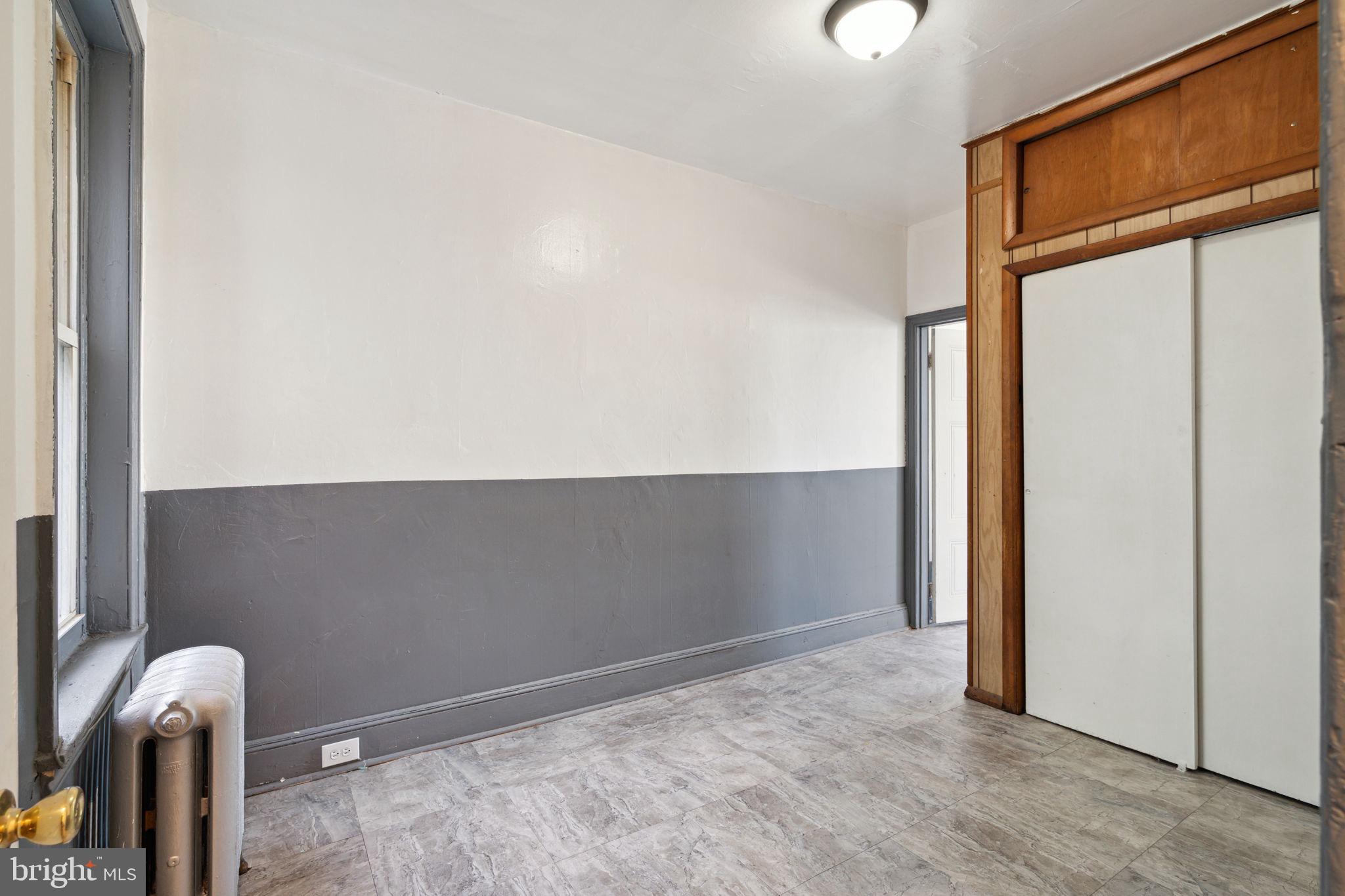 PORT RICHMOND - Residential Income