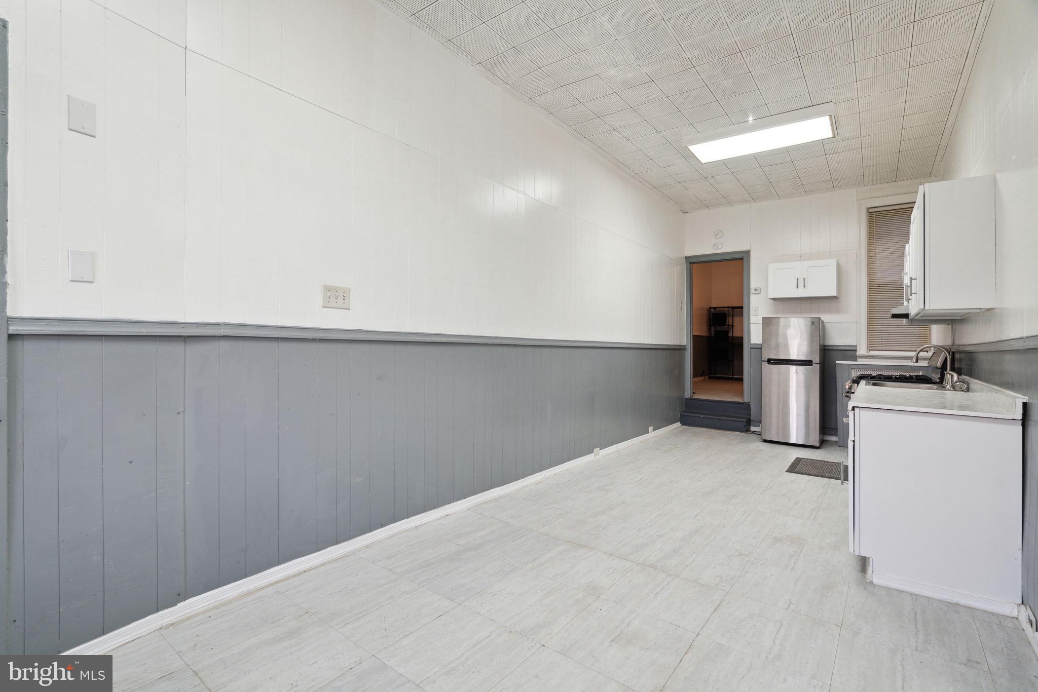 PORT RICHMOND - Residential Income