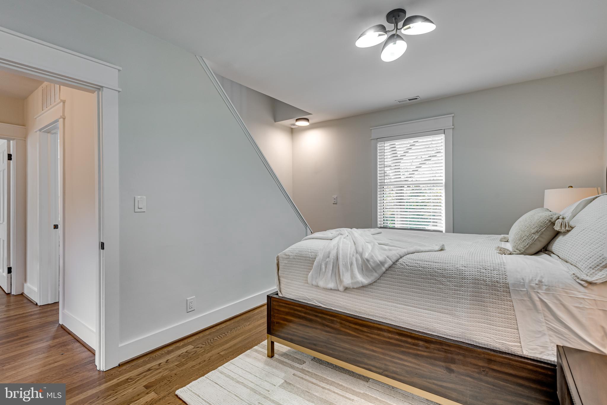 UNIVERSITY PARK - Residential