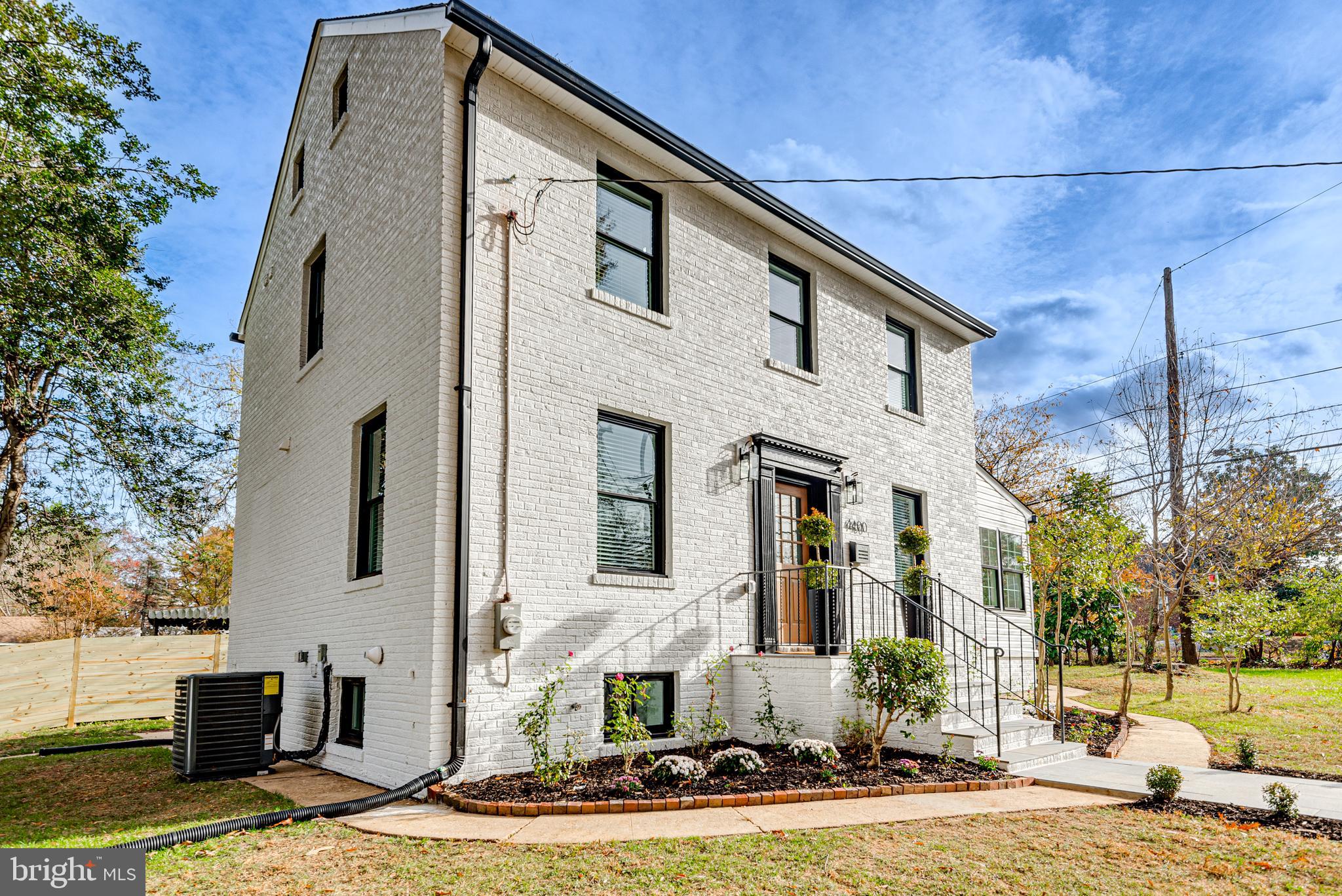 UNIVERSITY PARK - Residential