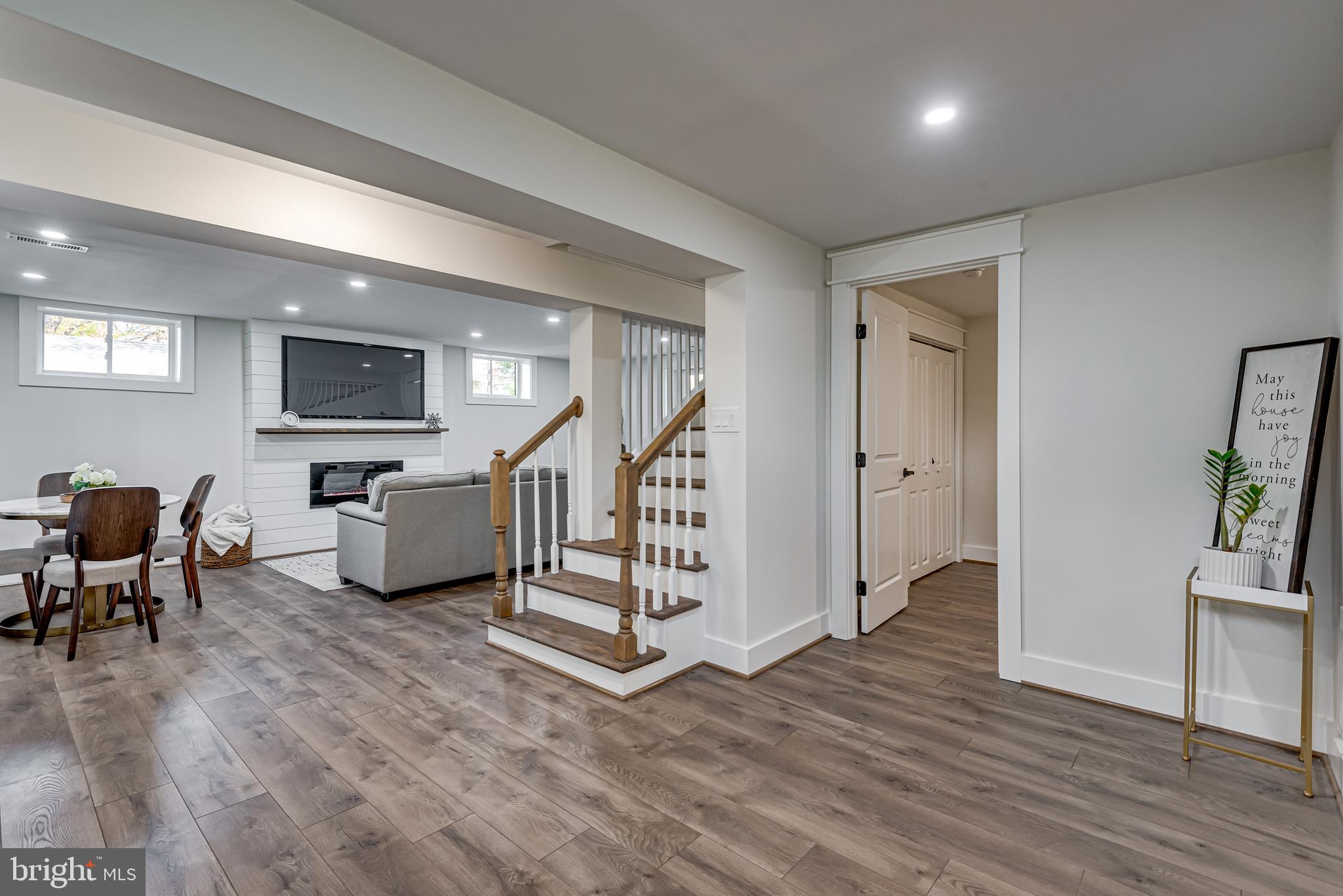 UNIVERSITY PARK - Residential