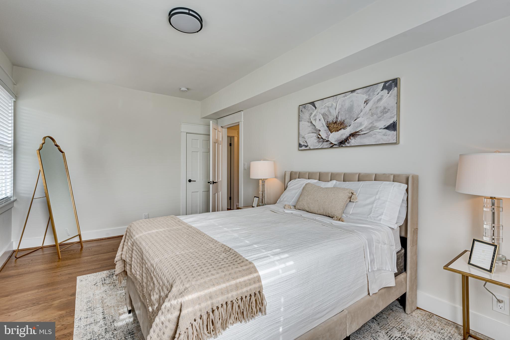 UNIVERSITY PARK - Residential