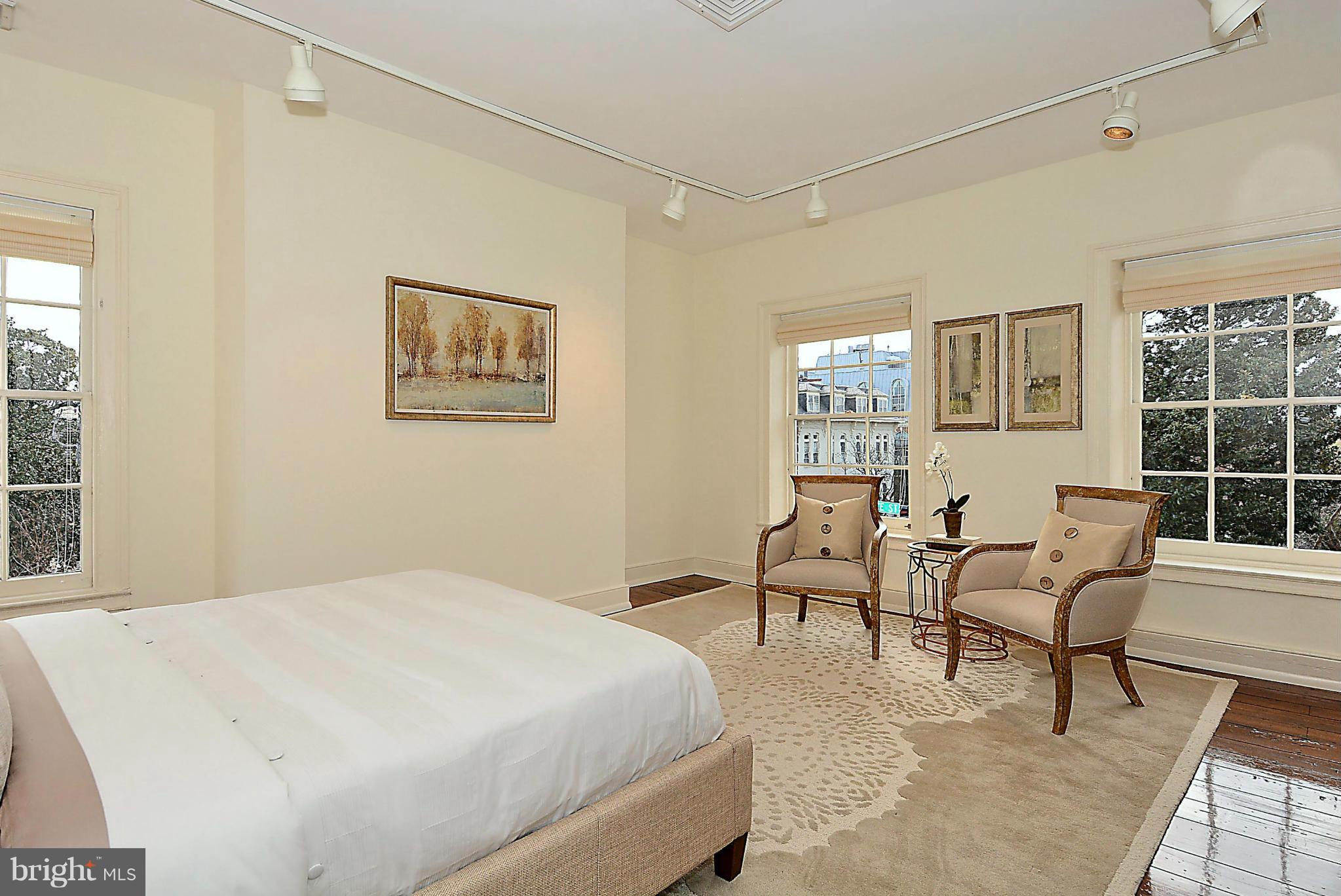 OLD TOWN - Residential