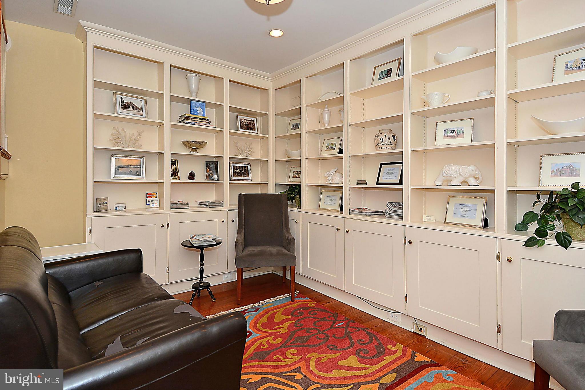 OLD TOWN - Residential