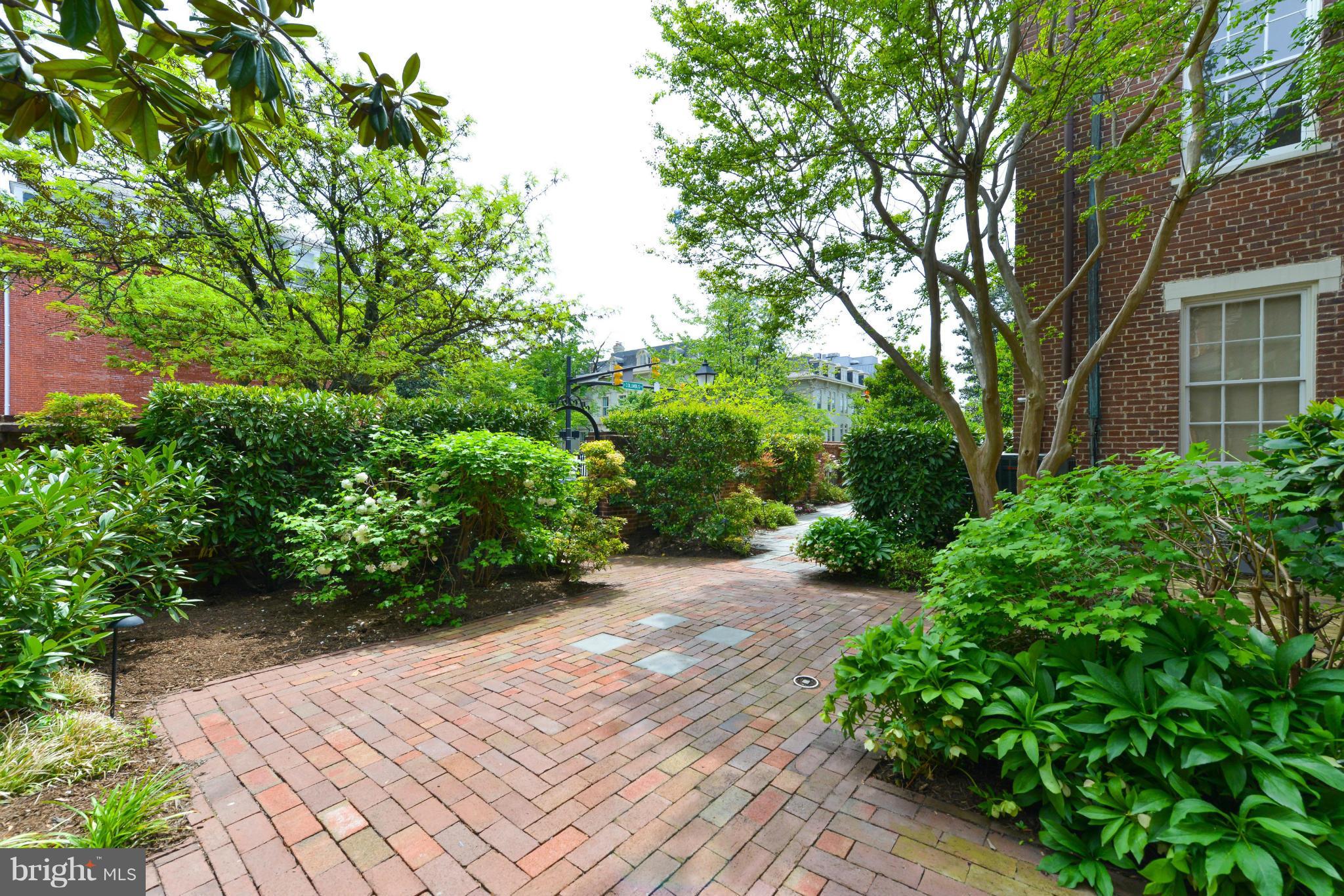 OLD TOWN - Residential