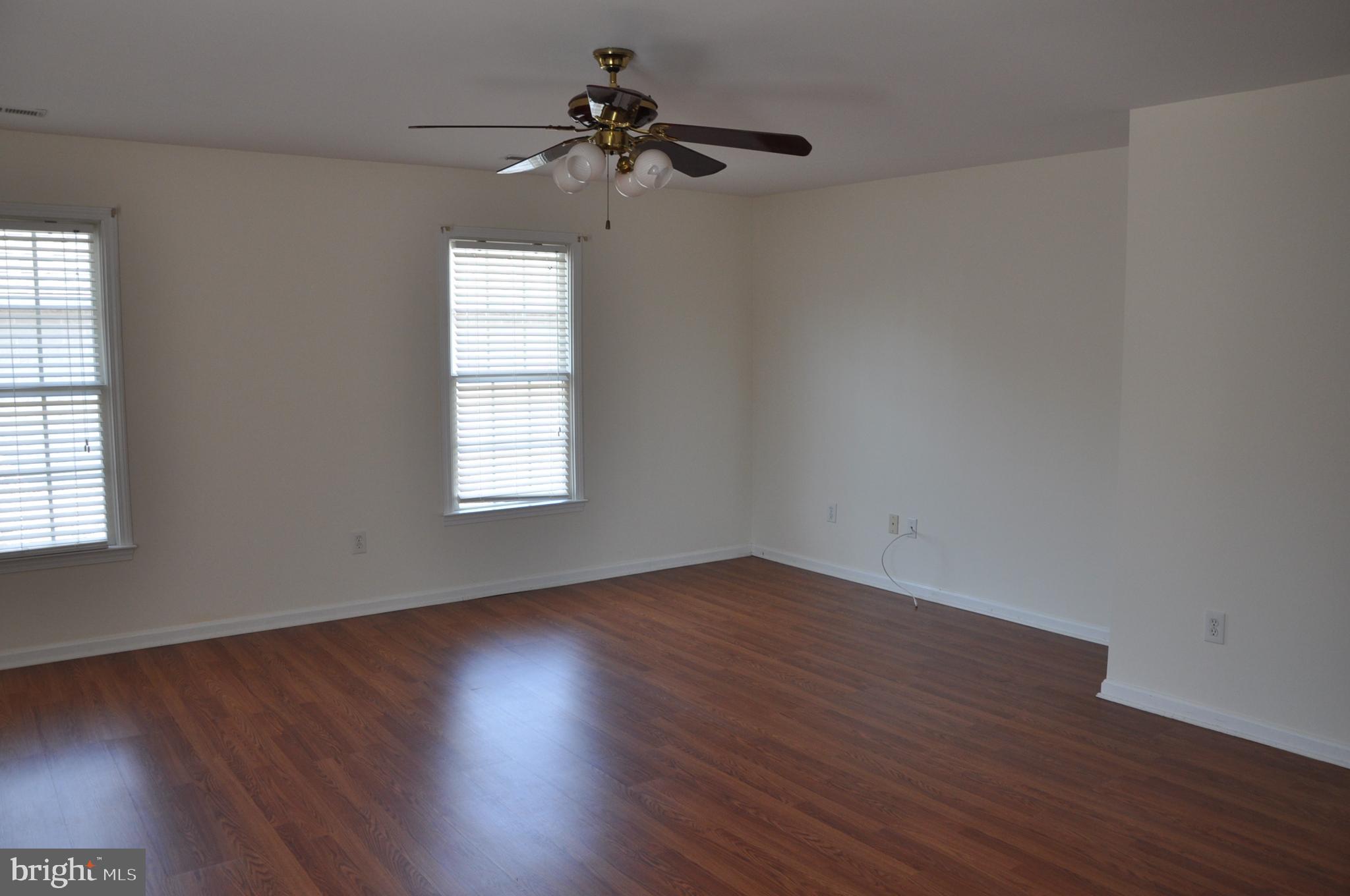 NORTH SELBY - Residential