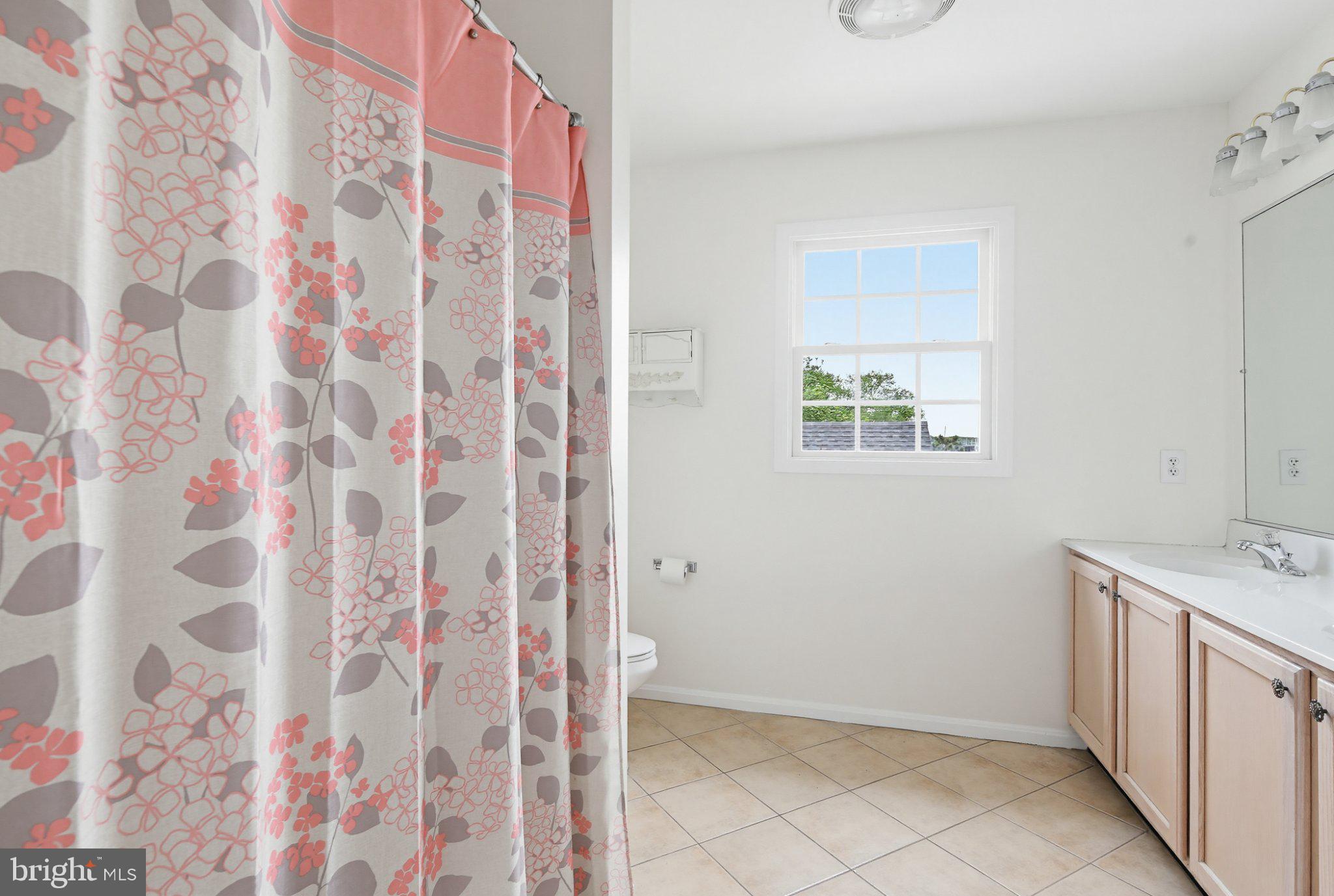 NORTH SELBY - Residential