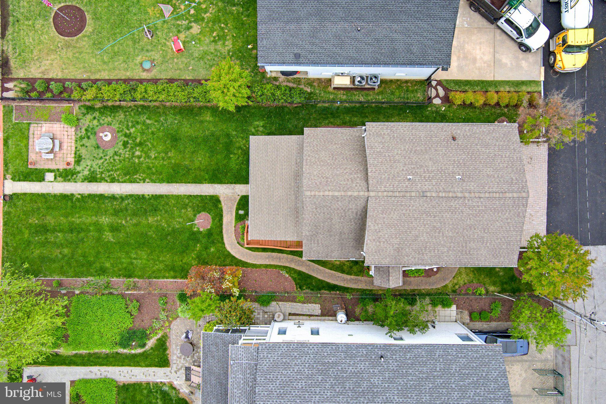 NORTH SELBY - Residential