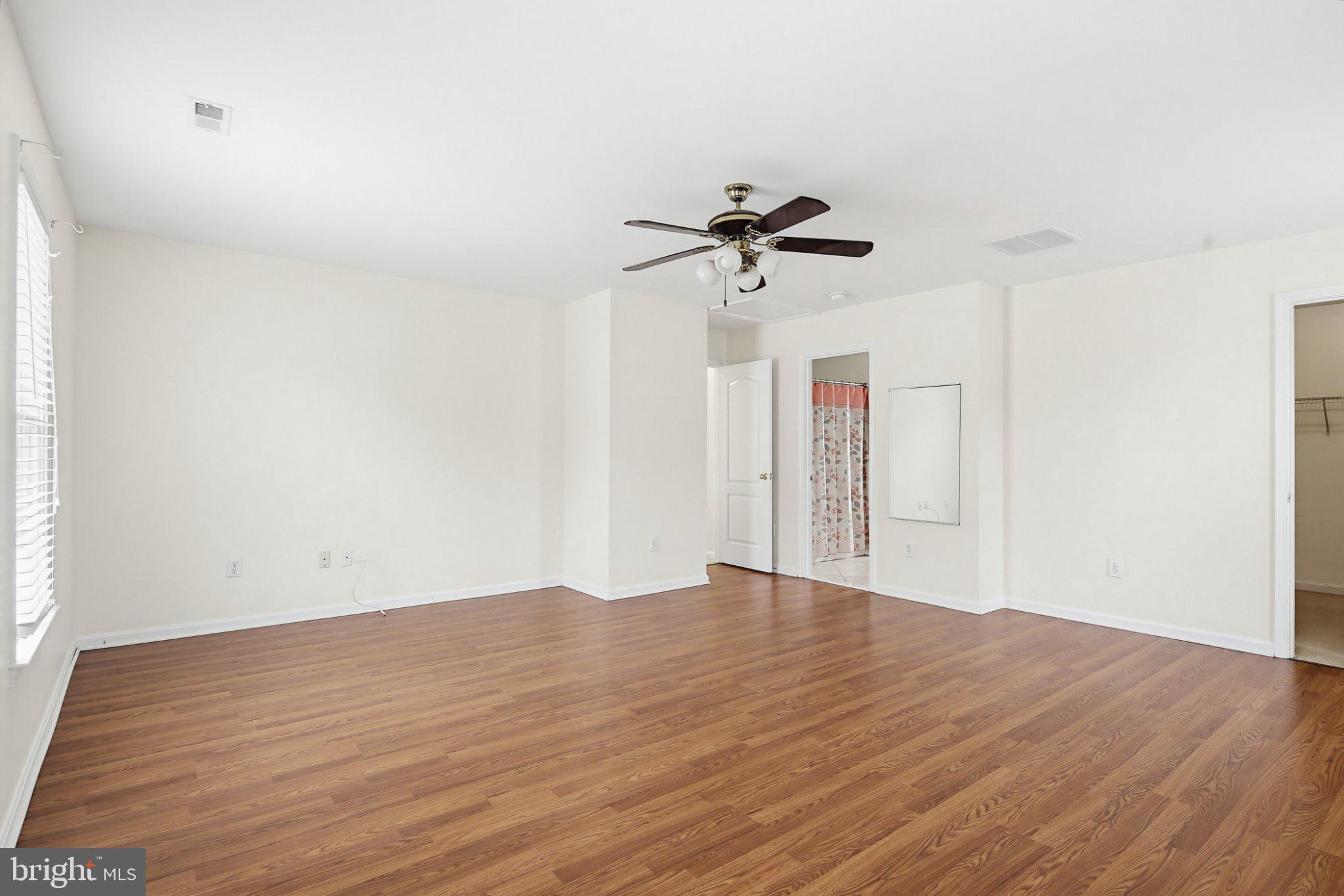 NORTH SELBY - Residential
