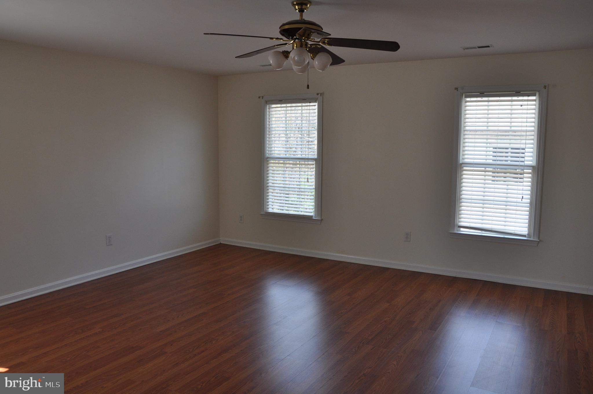 NORTH SELBY - Residential