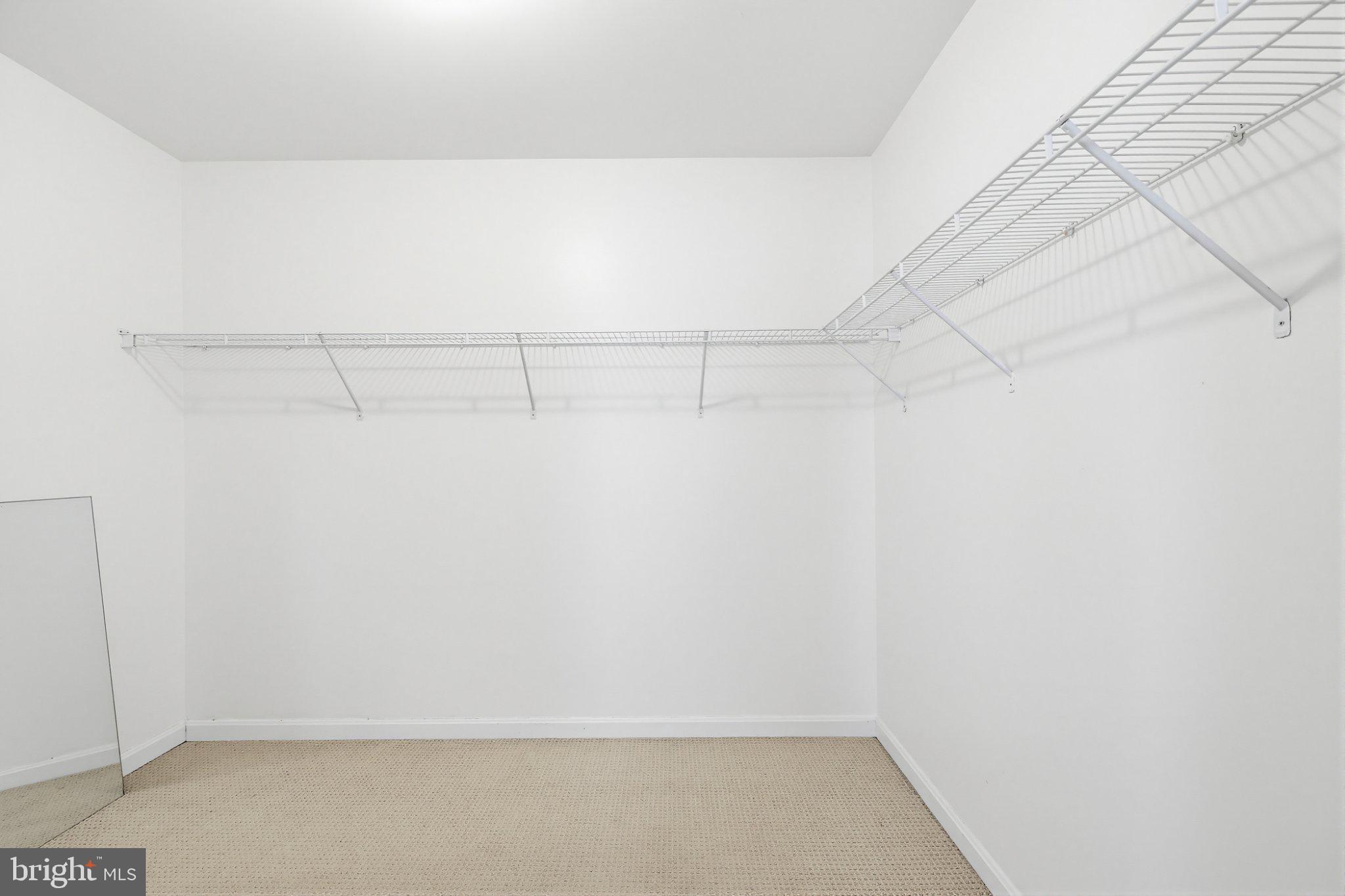 NORTH SELBY - Residential