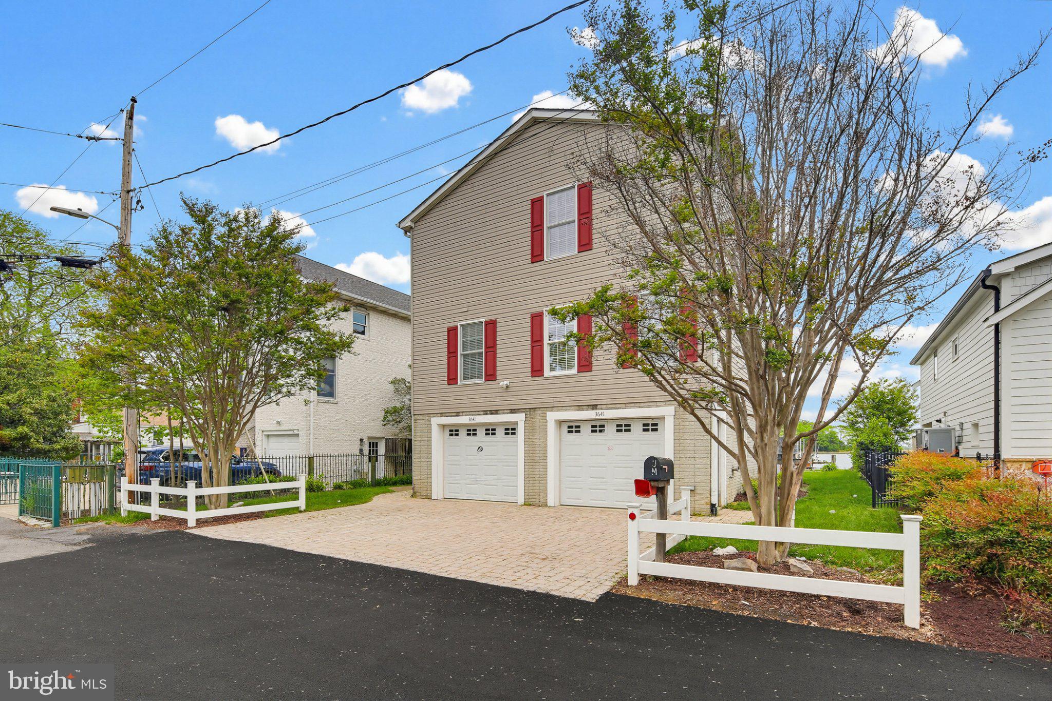 NORTH SELBY - Residential