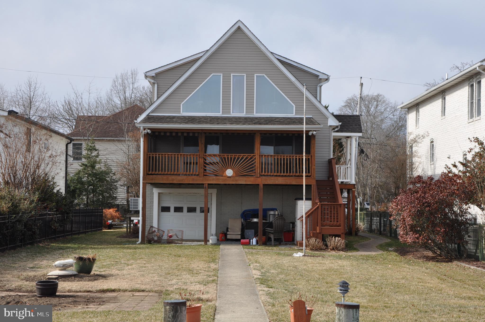 NORTH SELBY - Residential