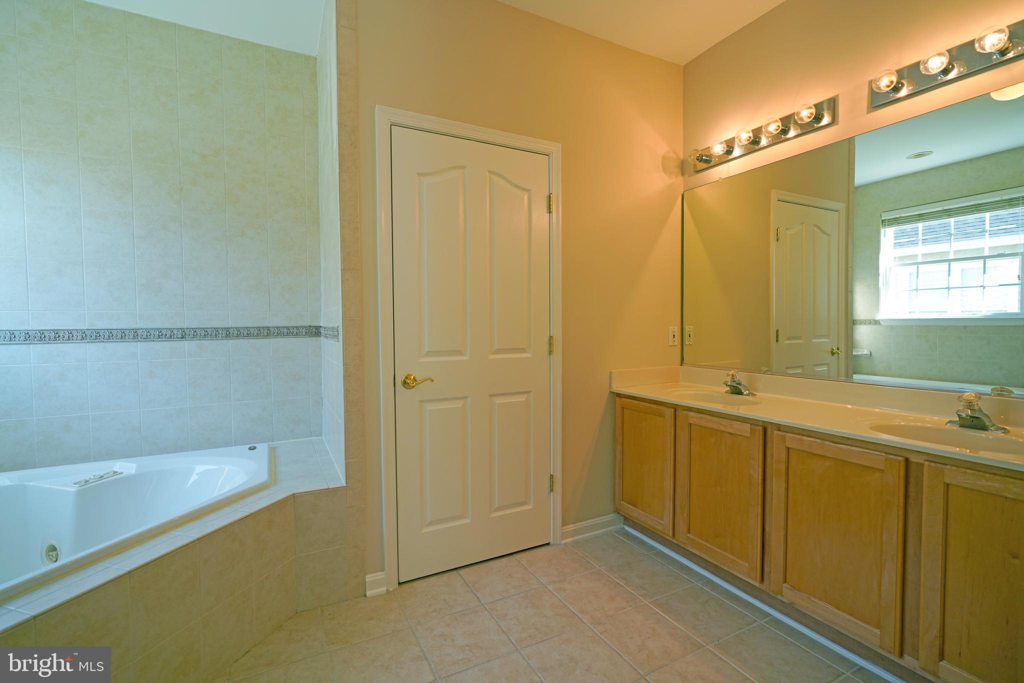 CEDAR VALLEY - Residential