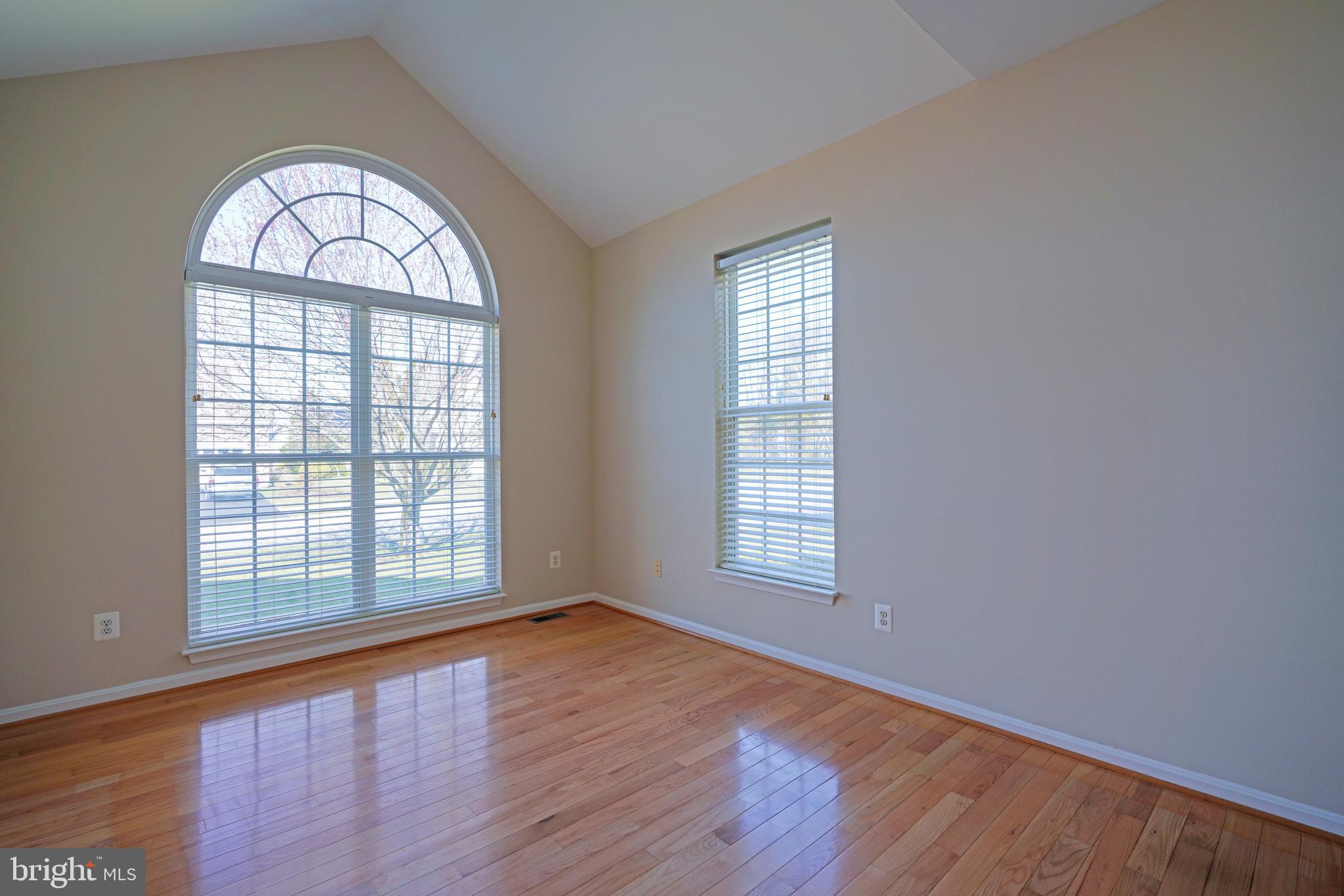 CEDAR VALLEY - Residential