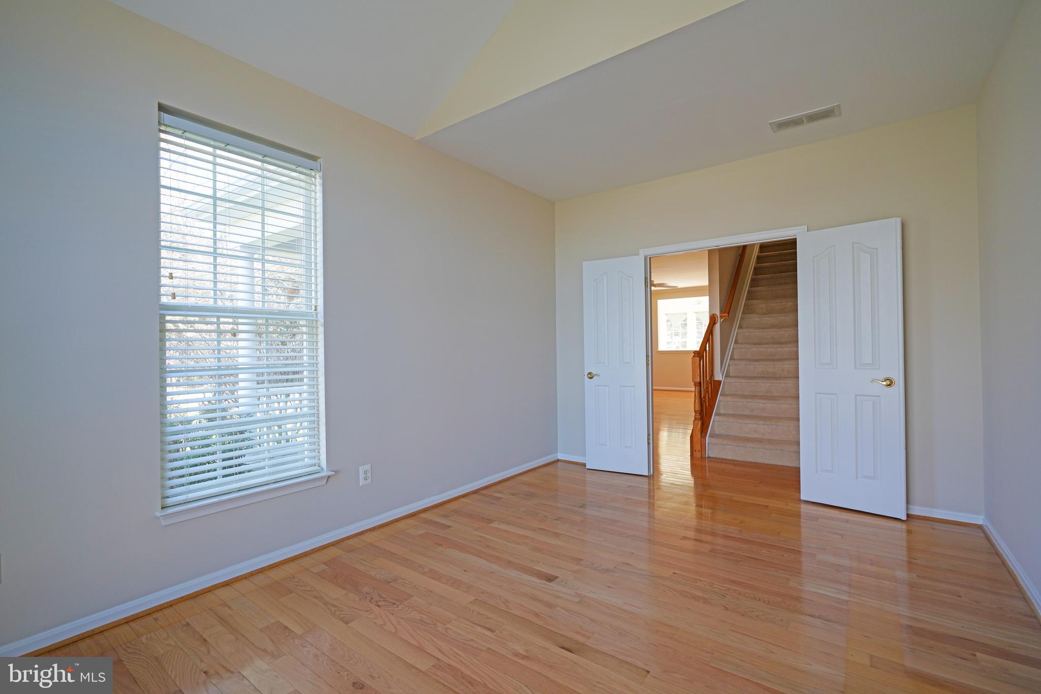 CEDAR VALLEY - Residential