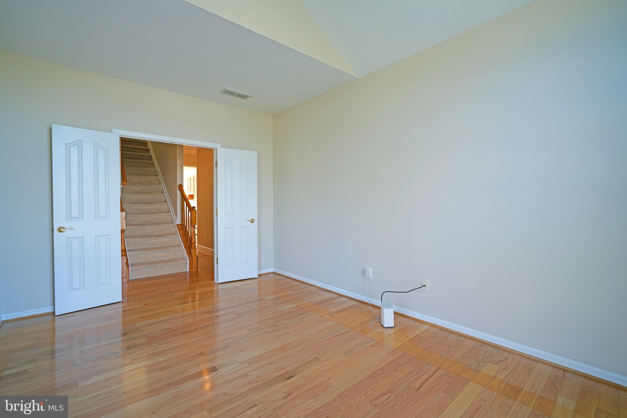 CEDAR VALLEY - Residential