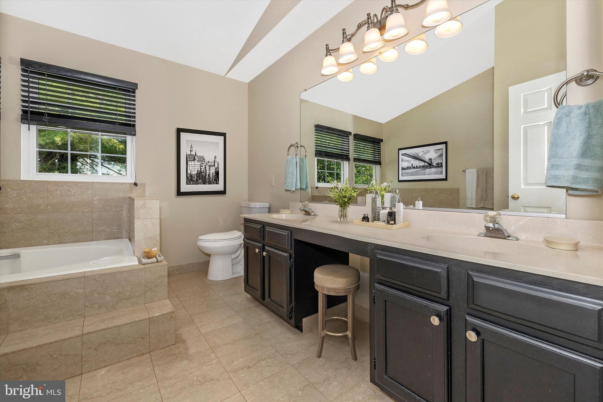 SAYBROOKE - Residential