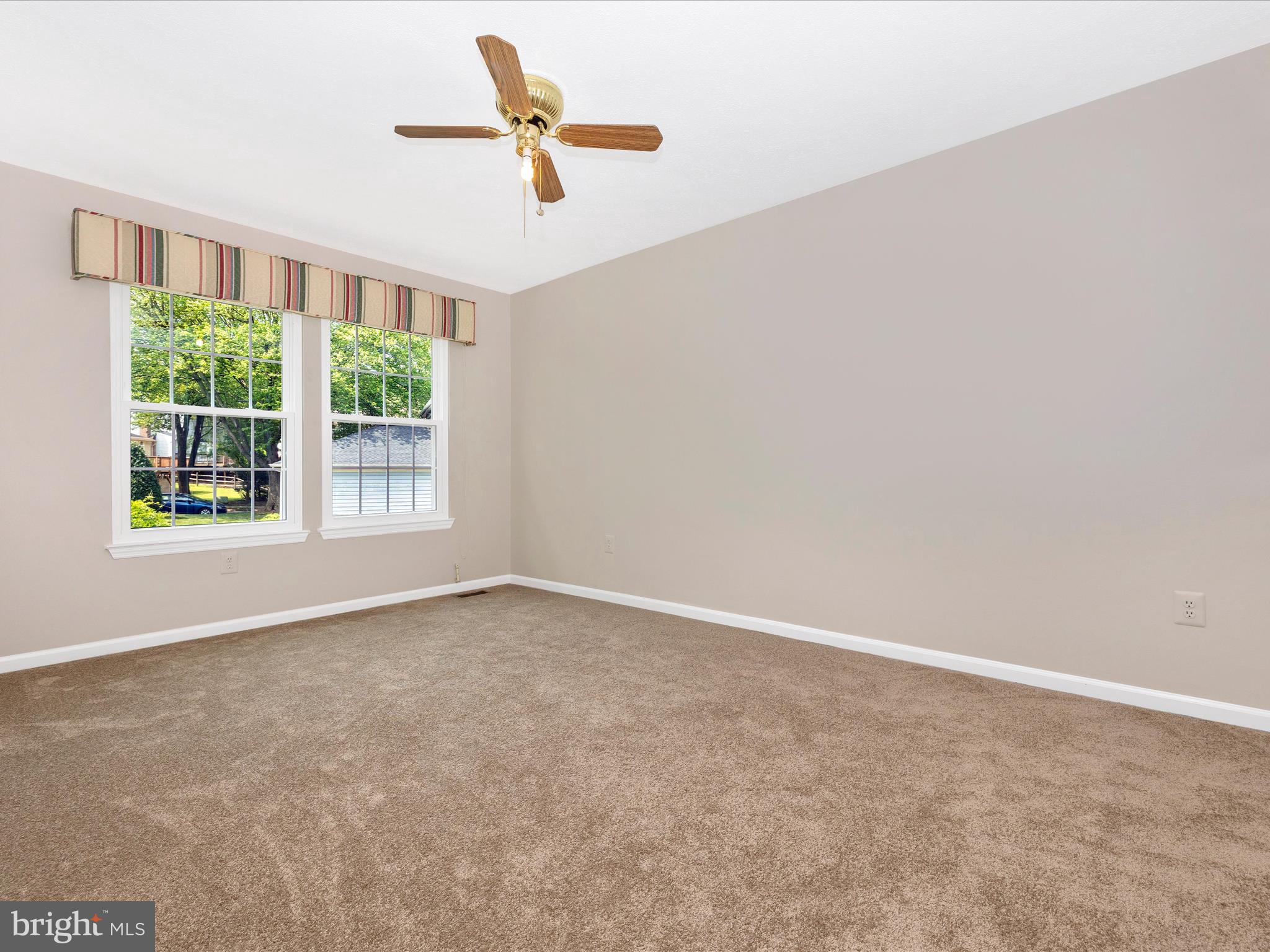 SAYBROOKE - Residential