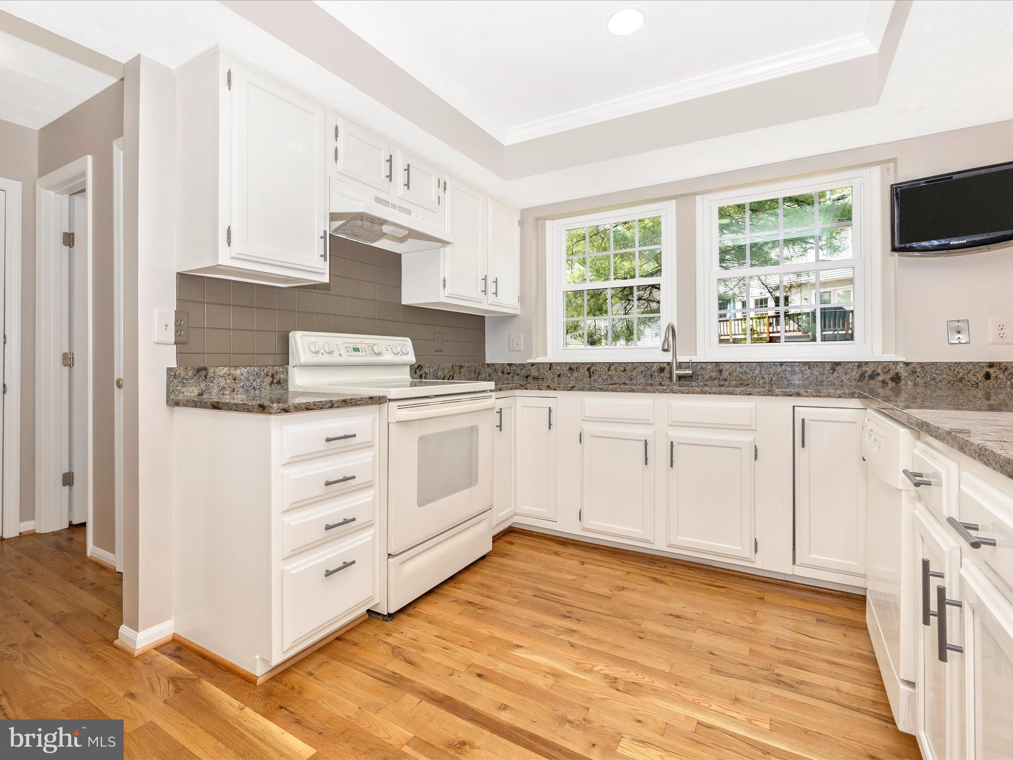 SAYBROOKE - Residential