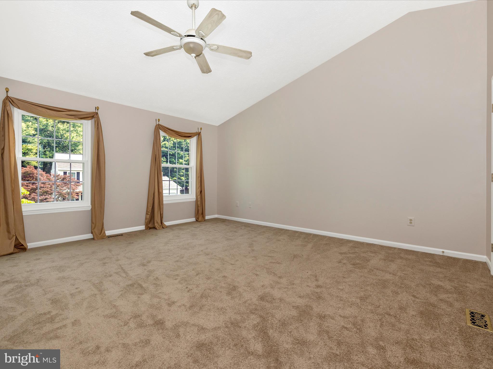 SAYBROOKE - Residential